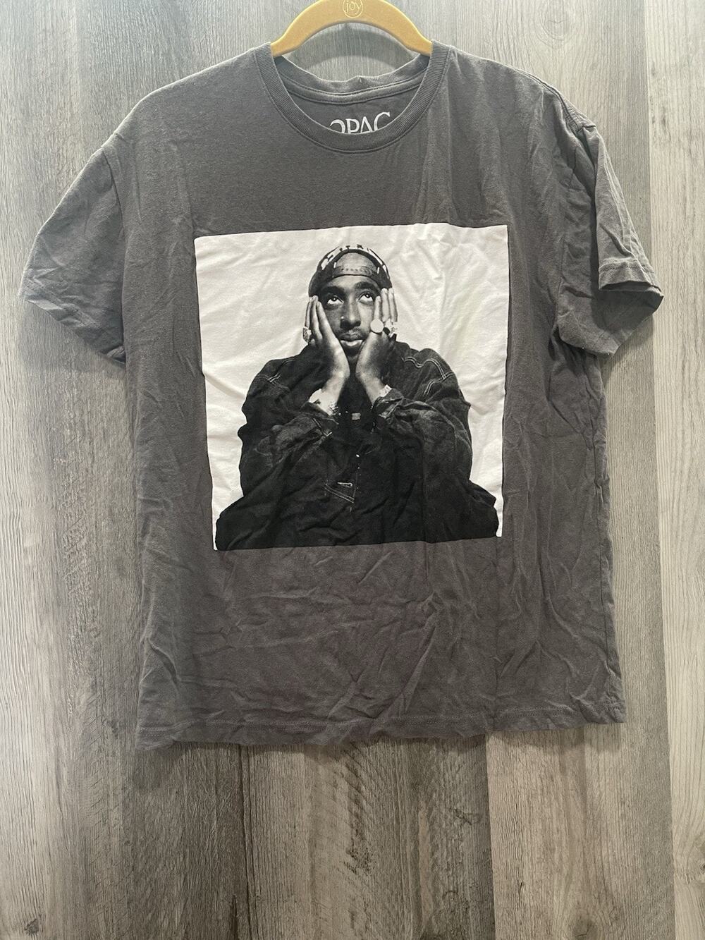 2Pac Graphic T - Men’s Medium Short Sleeve T Shirt Gray Crewneck